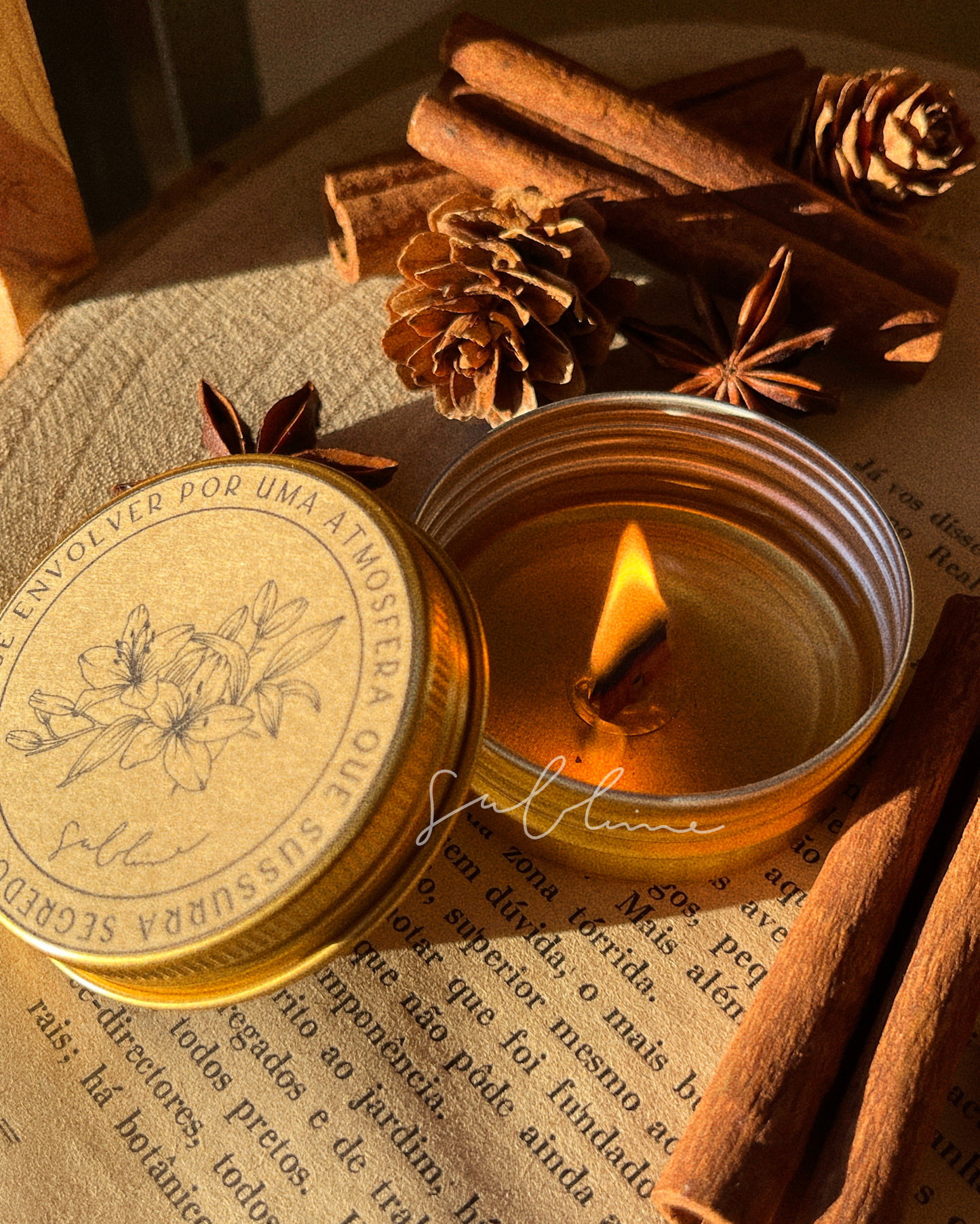 Vela Perfumada Artesanal 30g | n°02 Sublime - Lírio dos Balcãs