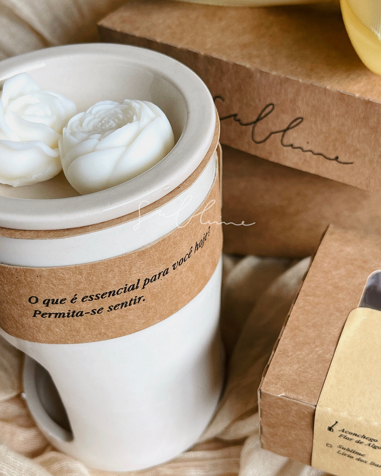 Coffret Personalizado de Wax Melts - Queimador, 2 Fragrâncias de Wax Melts e Tealights (Últimas Unidades)