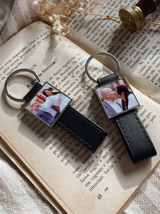 Porta-Chaves Personalizado com Foto - Couro Preto