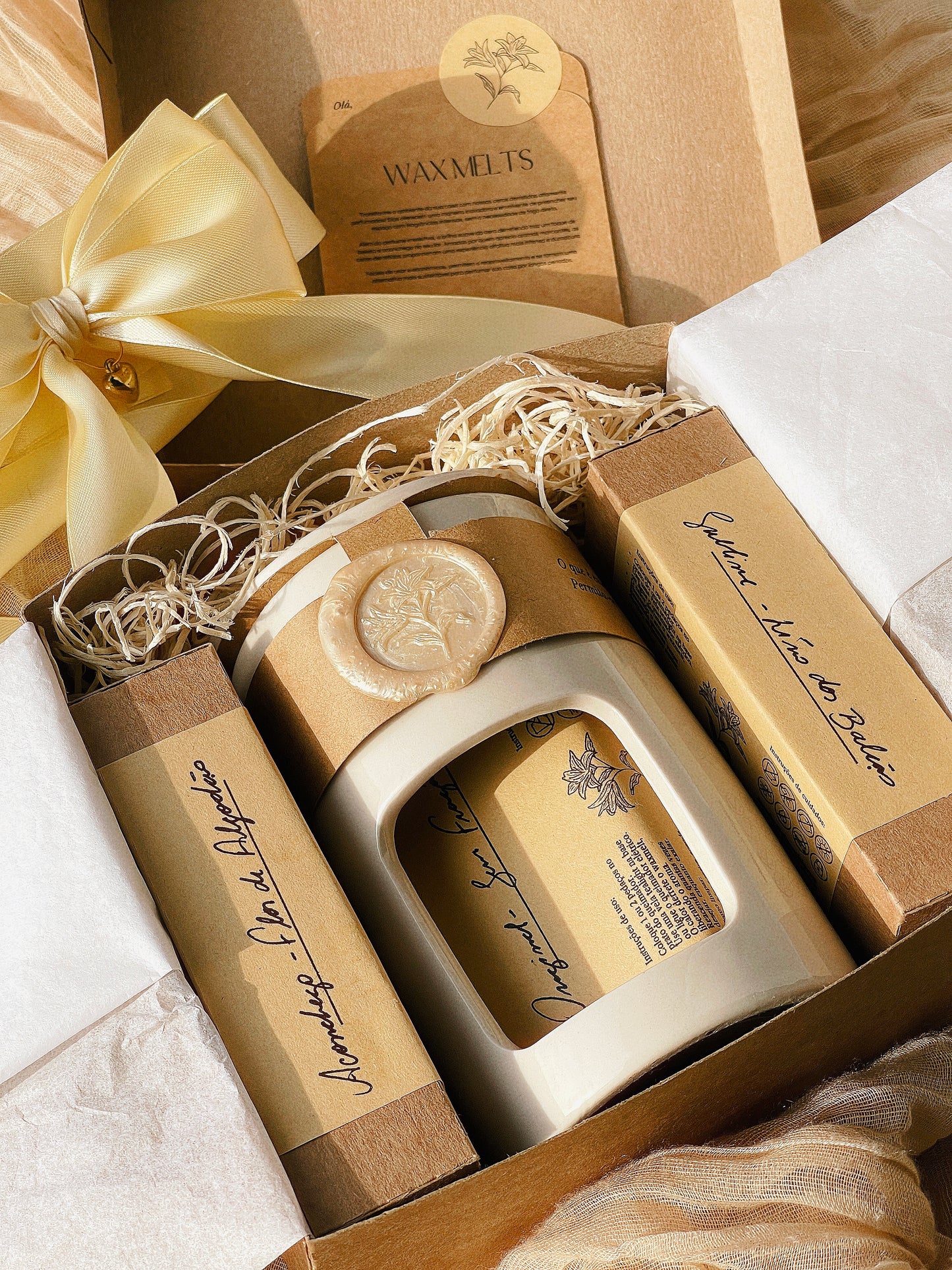 Coffret Personalizado de Wax Melts - Queimador, 2 Fragrâncias de Wax Melts e Tealights (Últimas Unidades)