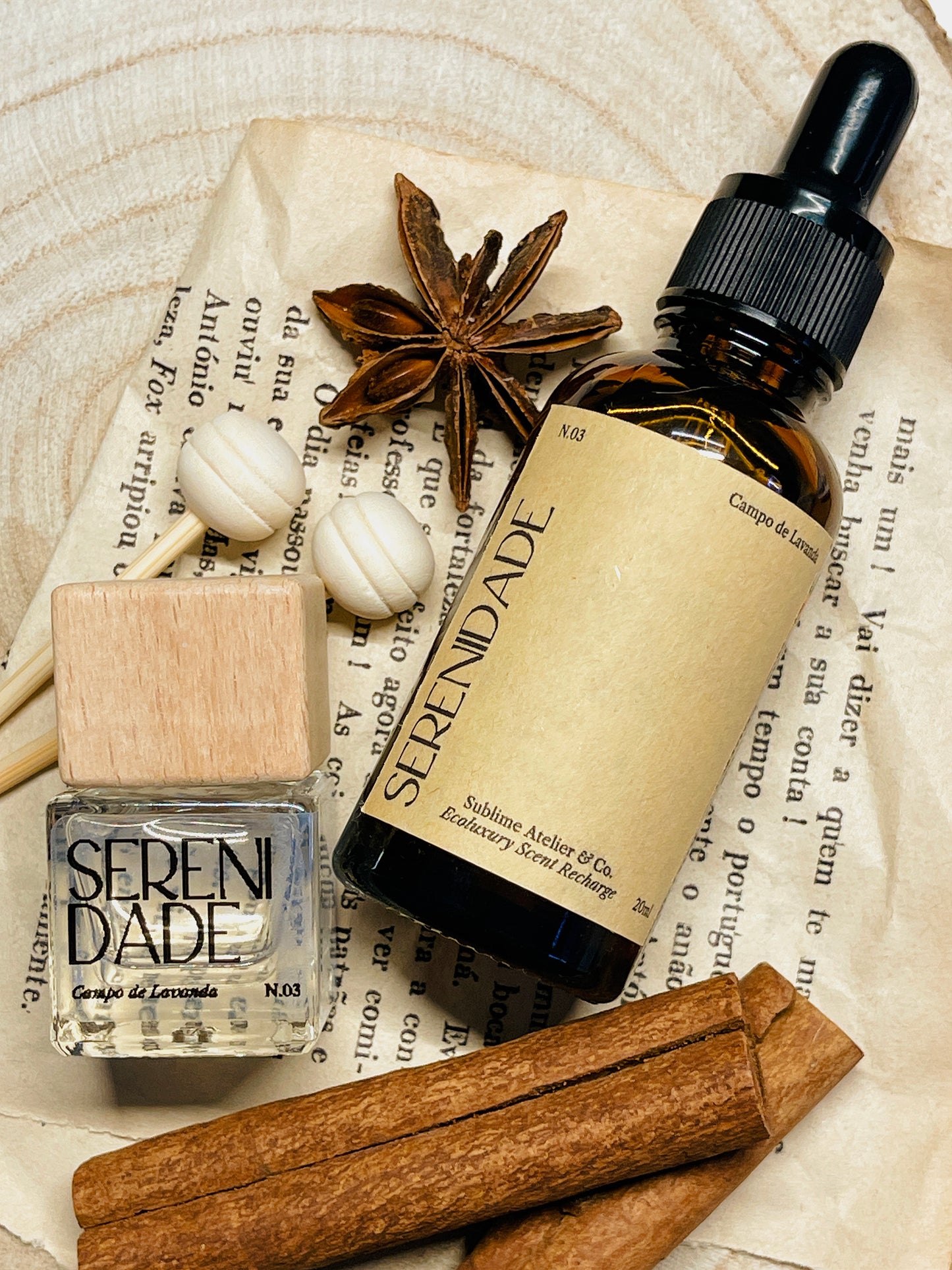 Coffret Aromático para Carro – Difusor de Varetas, Refil e Perfume de Ambiente | n°03 Serenidade - Campo de Lavanda