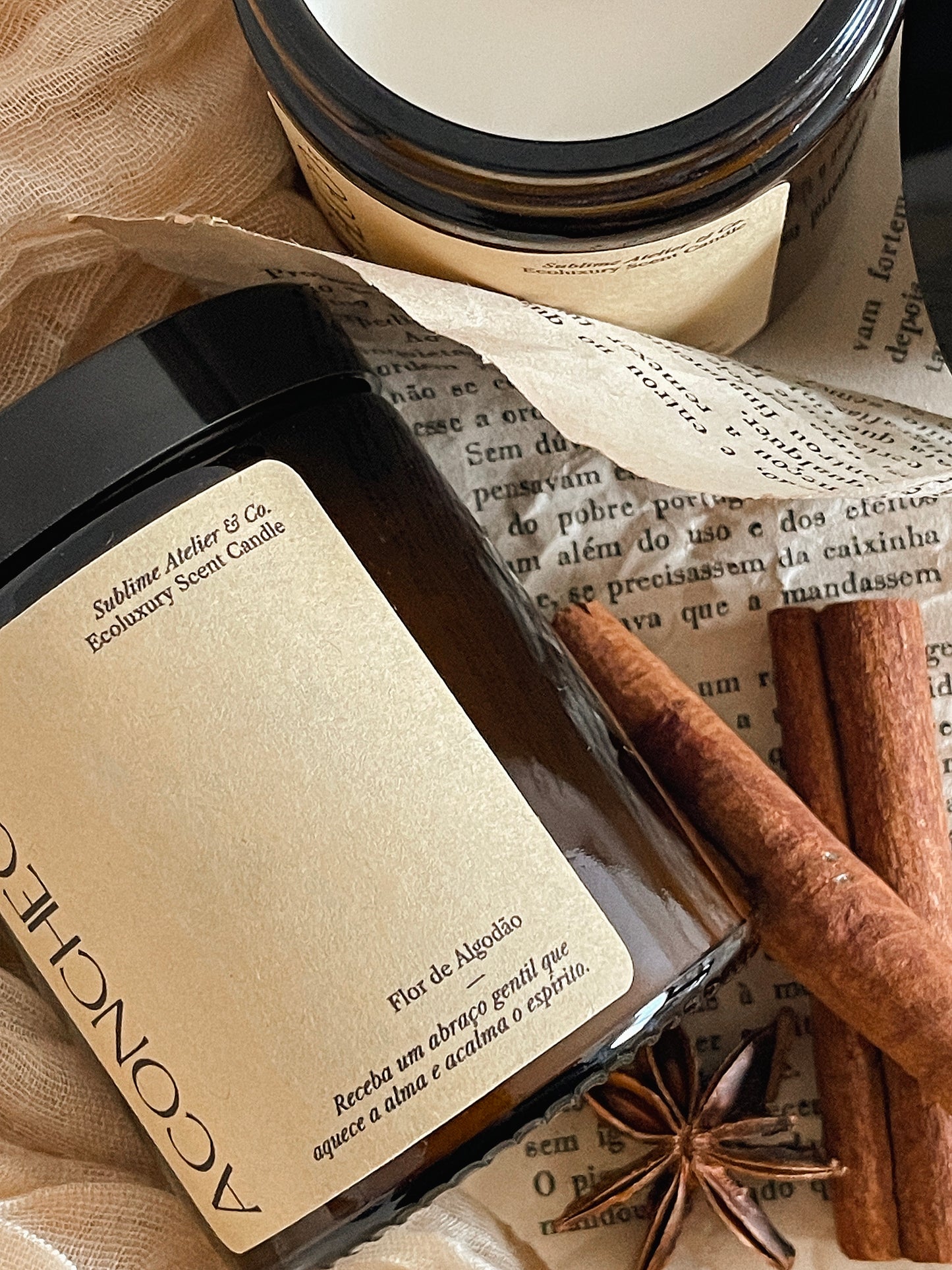 Vela Perfumada Artesanal 180g | n°01 Aconchego - Flor de Algodão
