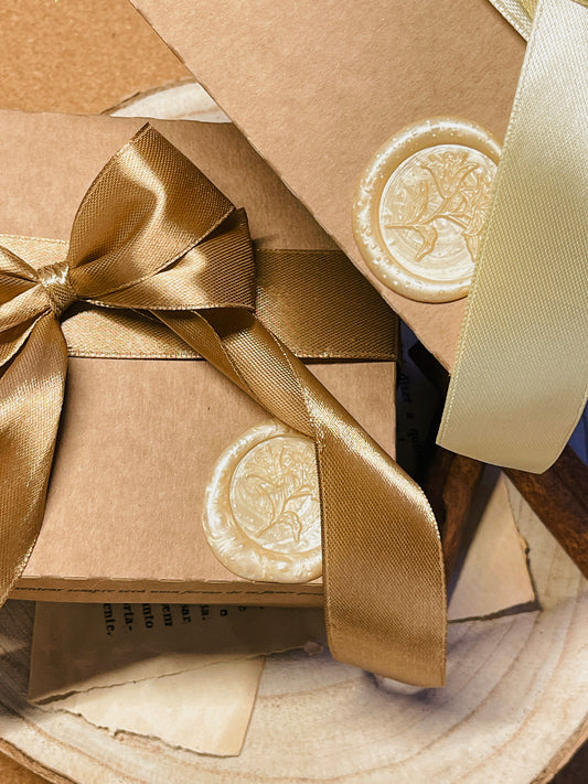 Coffret Aromático para Carro – Difusor de Varetas, Refil e Perfume de Ambiente | n°05 Desejo - Flores e Frutos Vermelhos