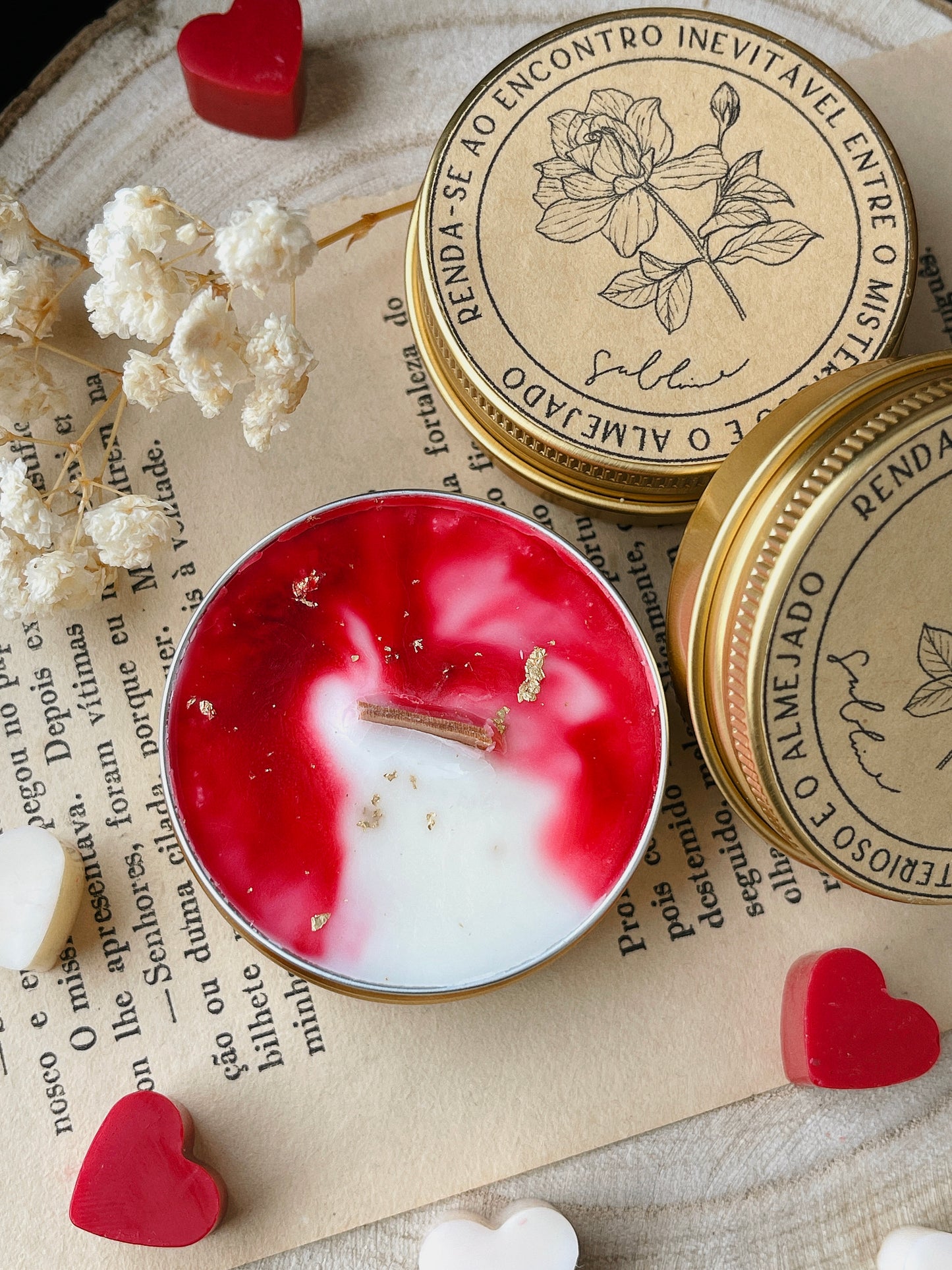 Vela Perfumada Artesanal 30g | n°05 Desejo - Flores e Frutos Vermelhos