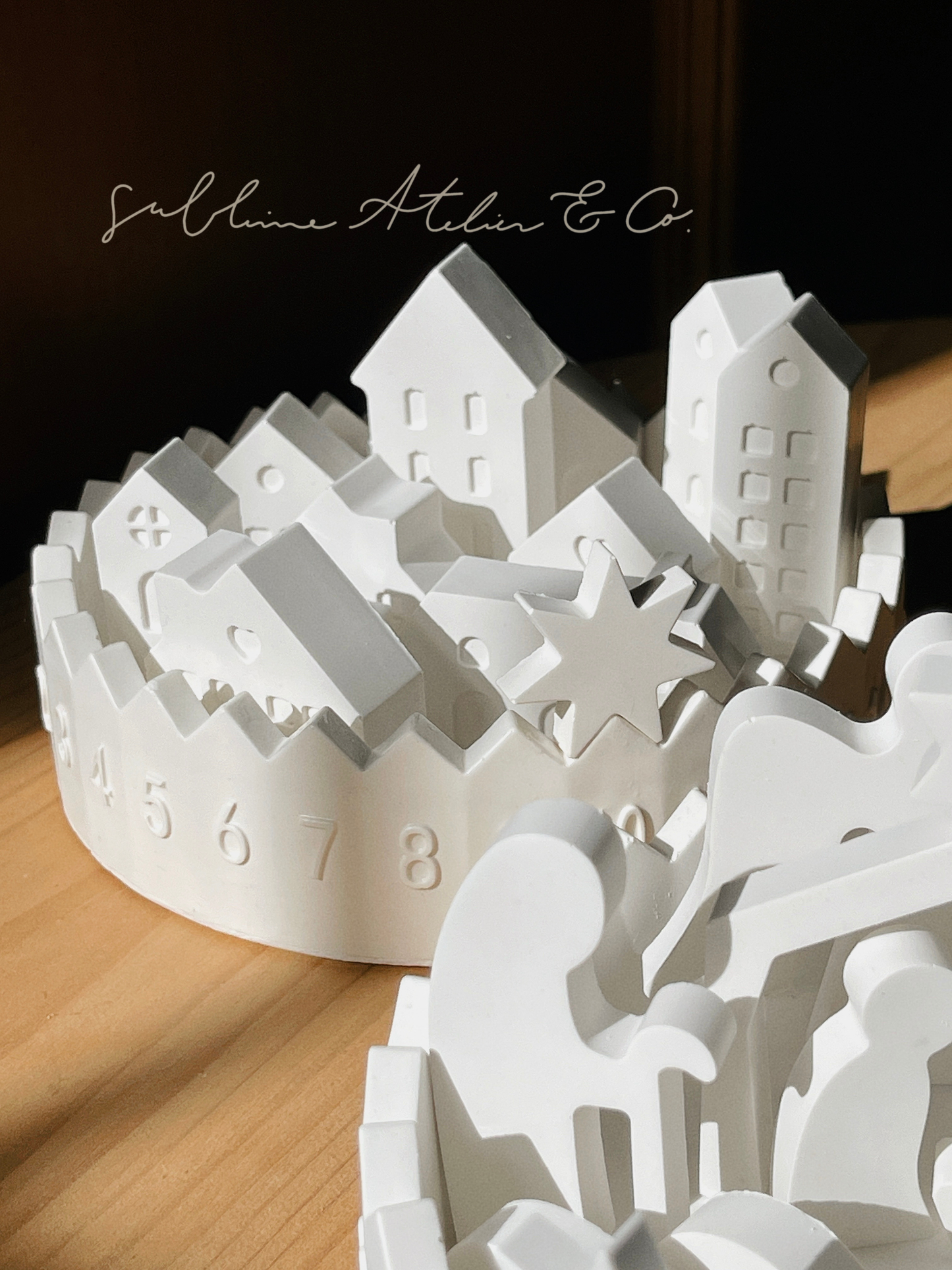 Presépio de Natal com Calendário do Advento ou Vilarejo de Natal