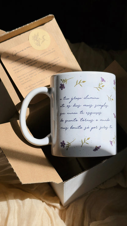 Caneca Clássica com Inicial e Frase Personalizada