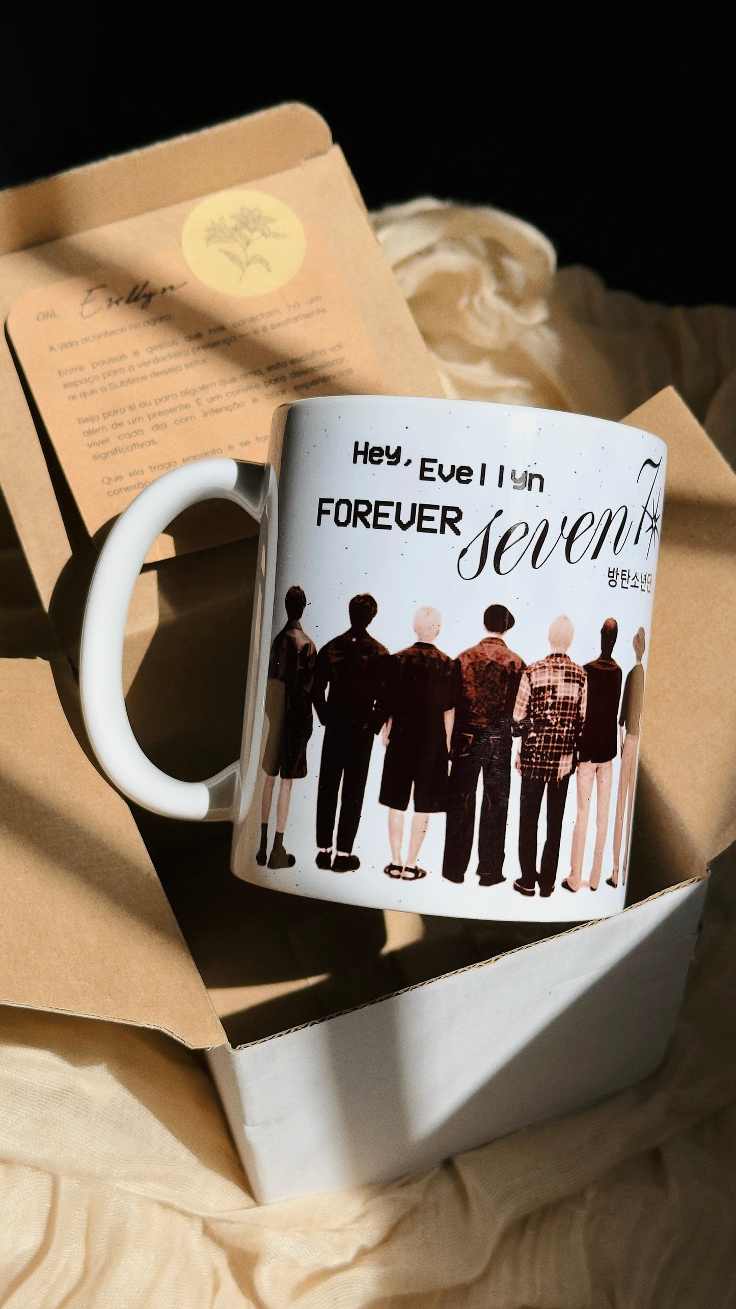 Caneca Clássica BTS Personalizada